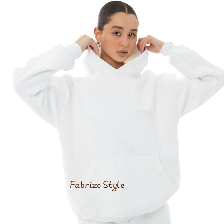 Classic White Pullover Hoodie – Minimalist Streetwear Essential